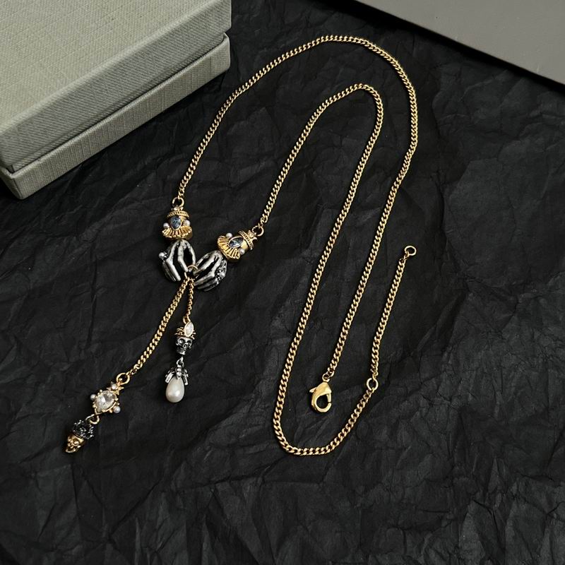 McQueen necklace 04yxh03
